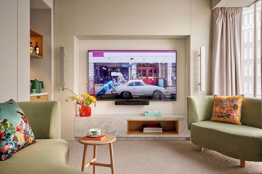 Suite, 1 King Bed (Mayfair)