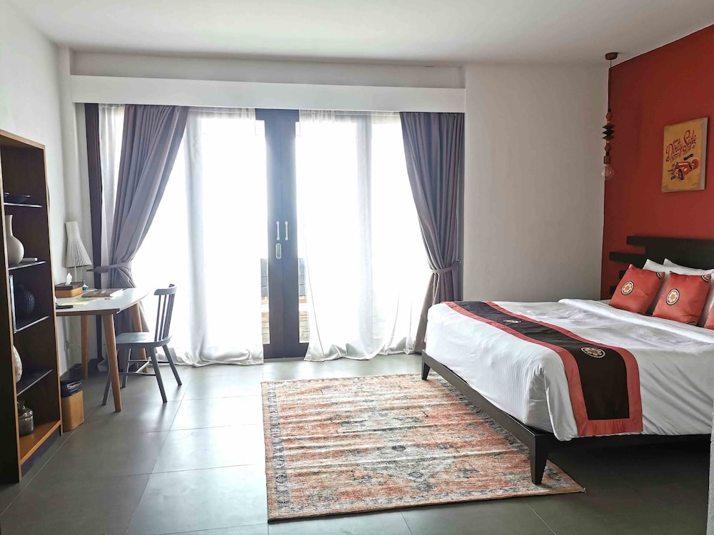 Luxury Suite photo 1
