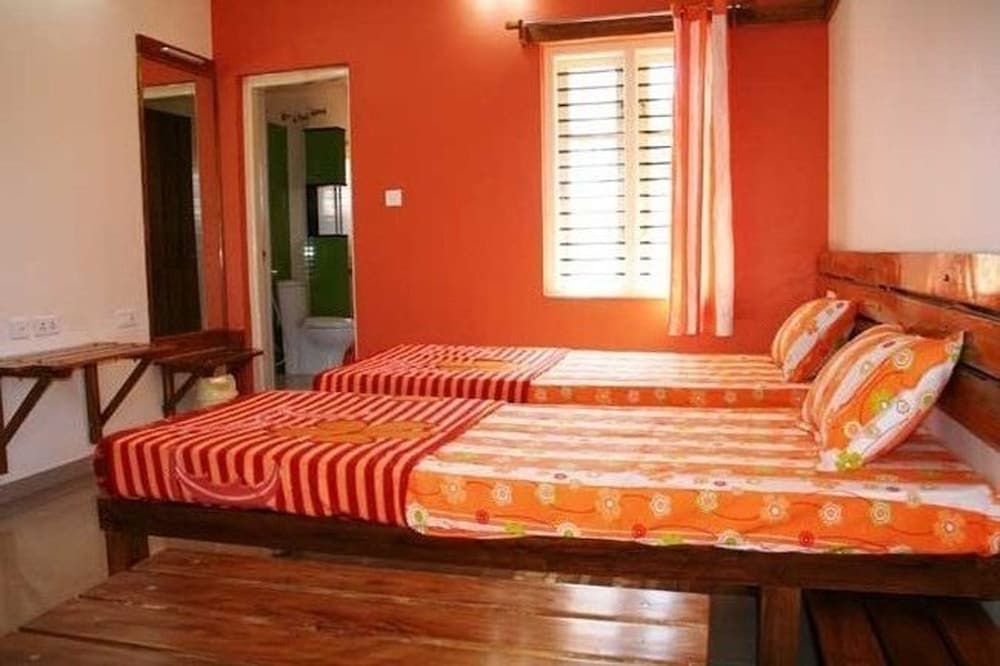 Standard Room, 1 Double Bed, Non Smoking, Garden View photo 1