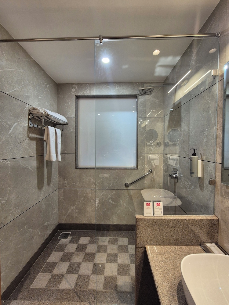 Standard Room - Photo 2