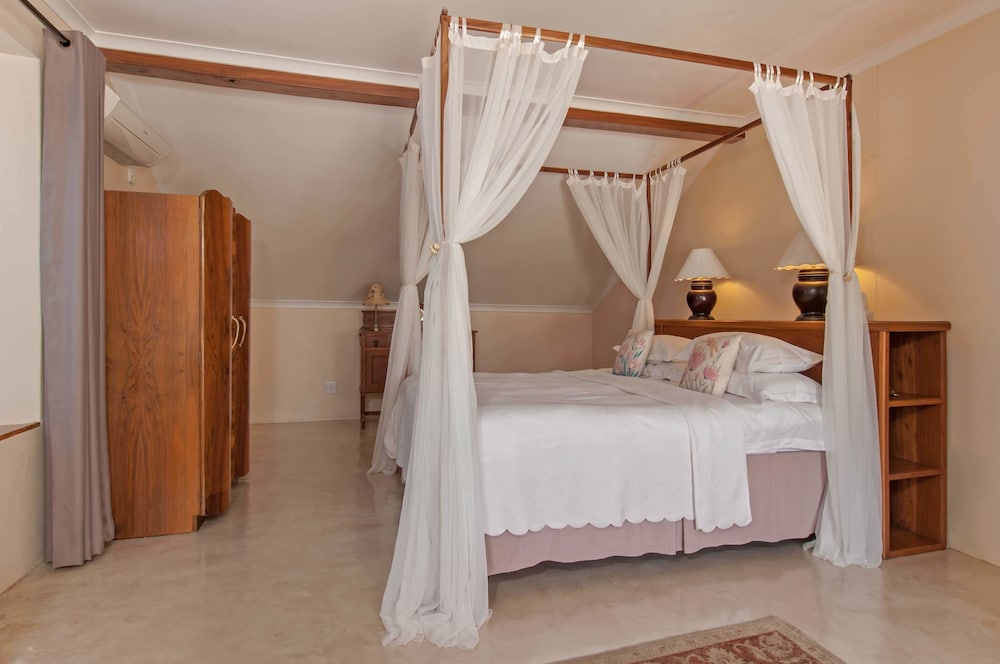 Luxury Room - Photo 7