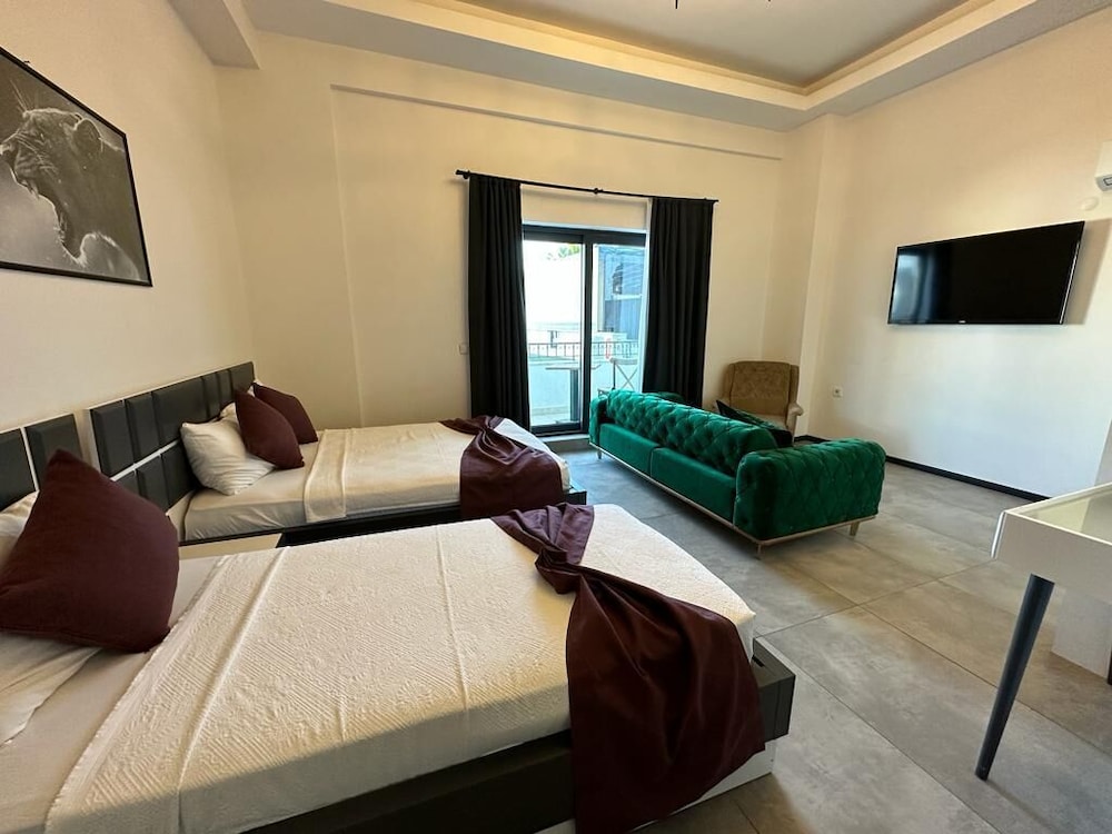Deluxe Apartment photo 1