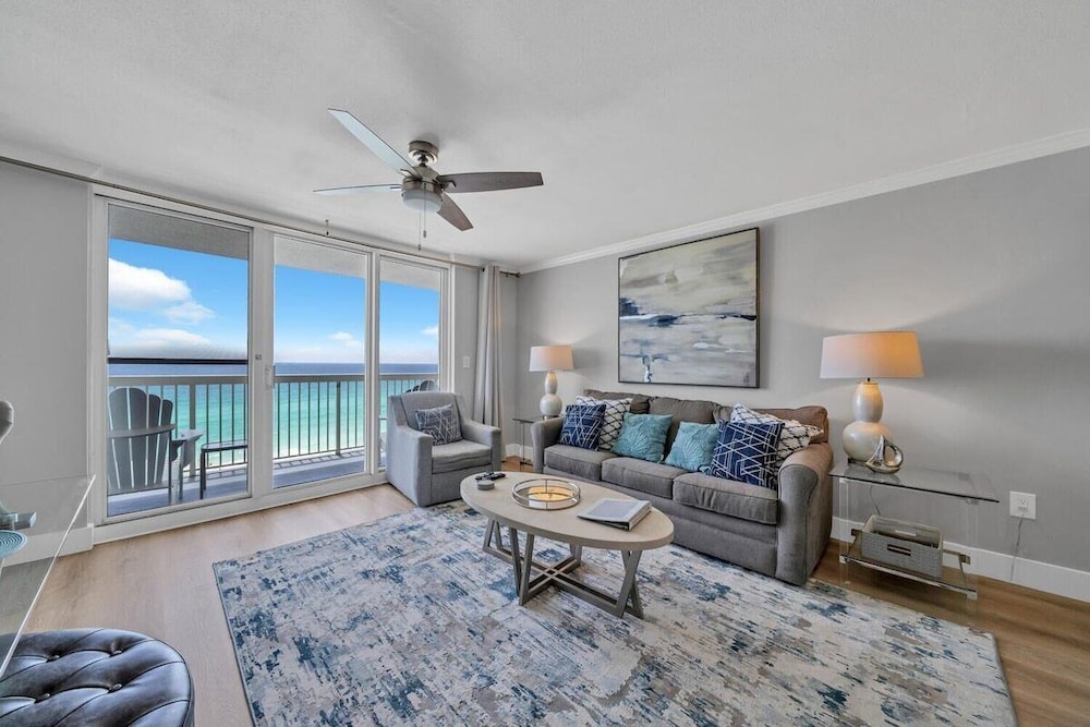 Elite Condo 1 Bedroom 2 Bathrooms Ocean View 9th Floor photo 1