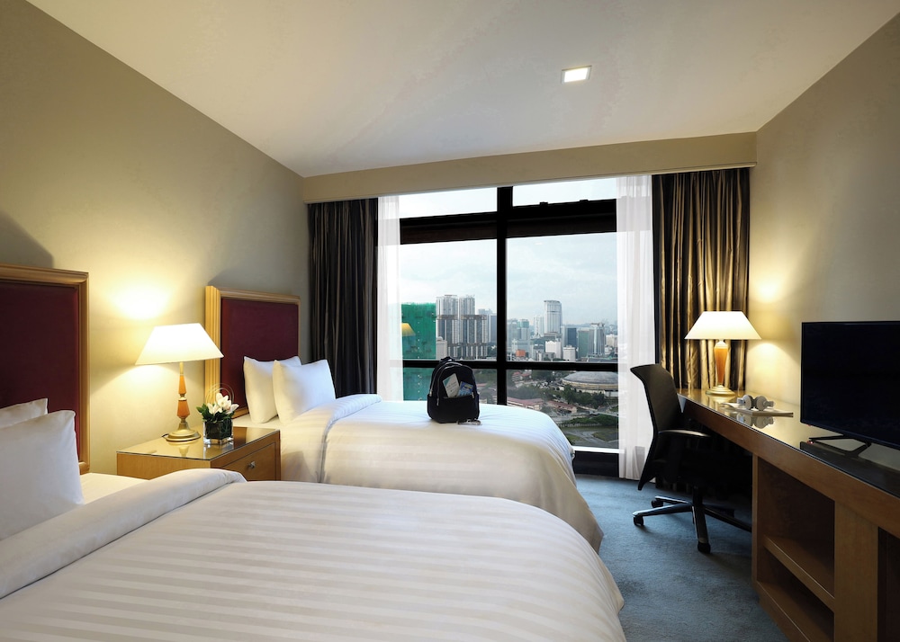 Suite, 2 Bedrooms photo 2