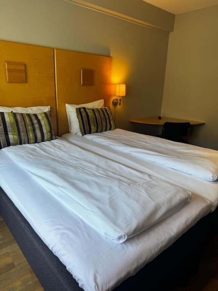 Twin Room, 2 Twin Beds