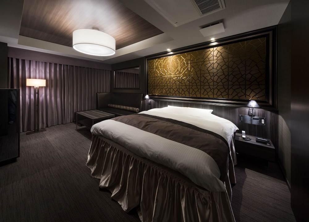 [Non-Smoking] Luxury Double Room, 1 King Bed - Photo 3