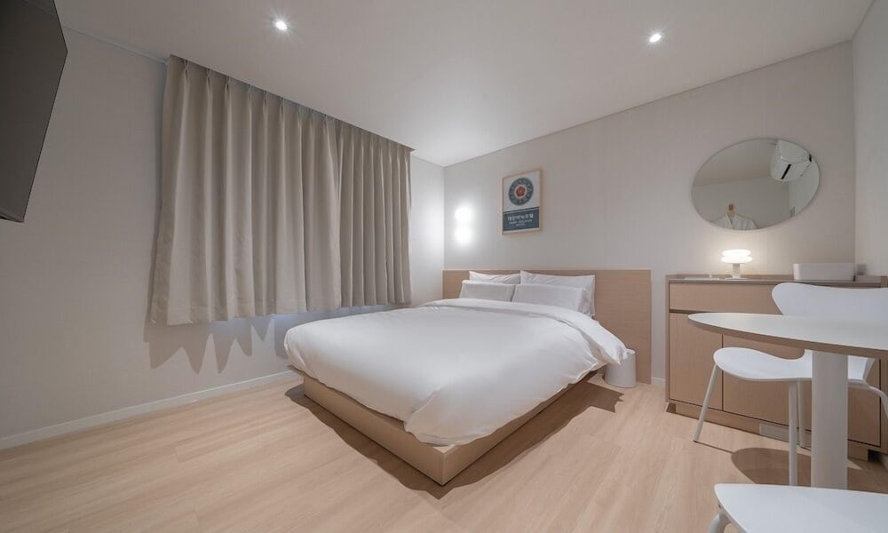 Standard Double Room - Photo 1