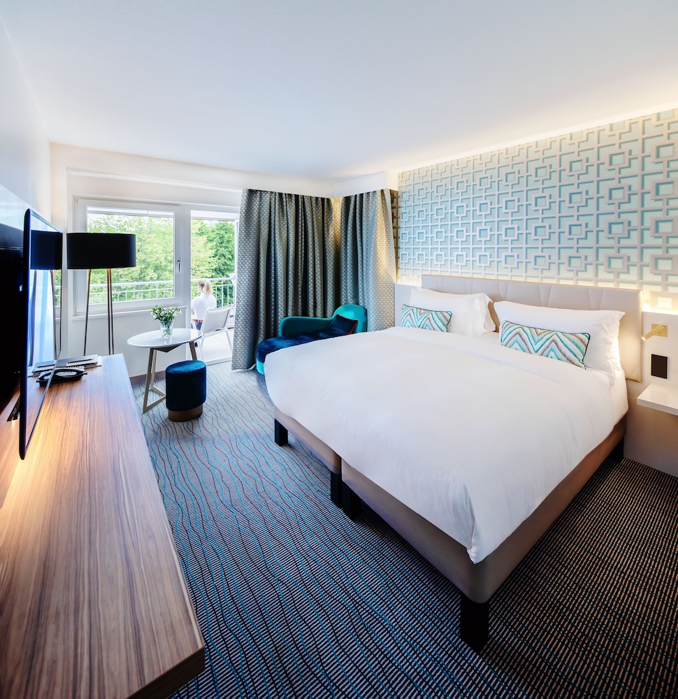 Executive Room, 1 Queen Bed, Terrace