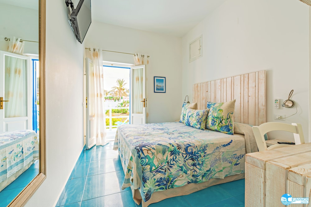 Double Room, Balcony, Bay View