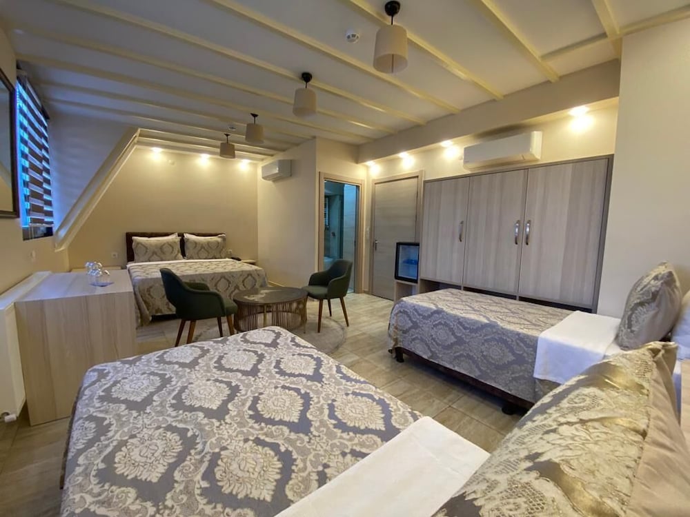 Family Triple Room photo 1