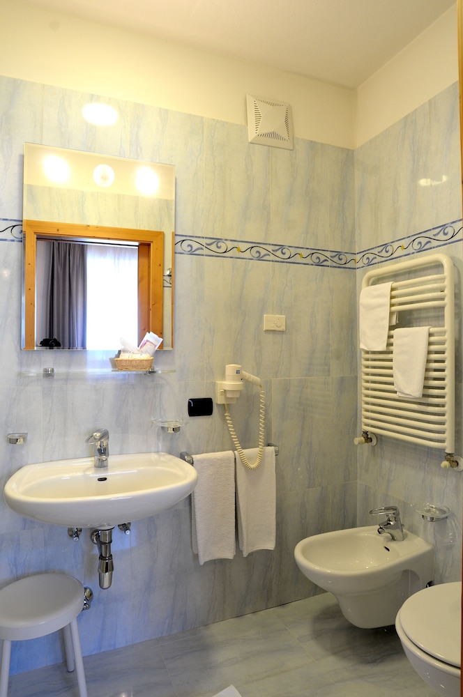 Comfort Apartment photo 3
