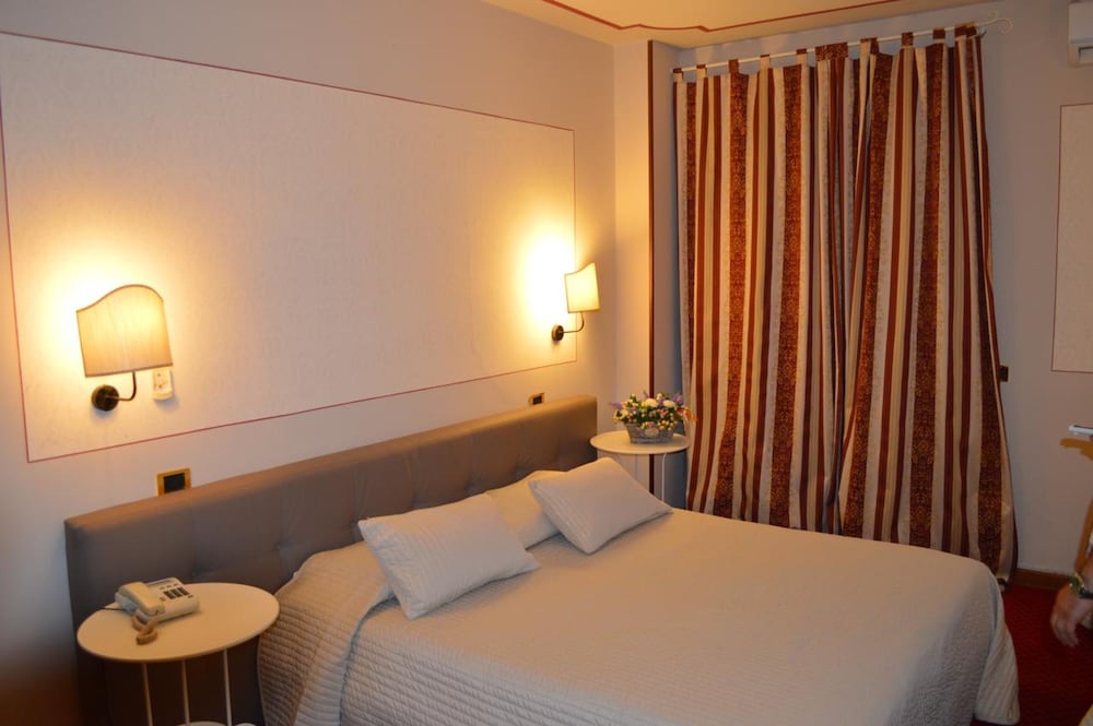 Triple Room - Photo 4