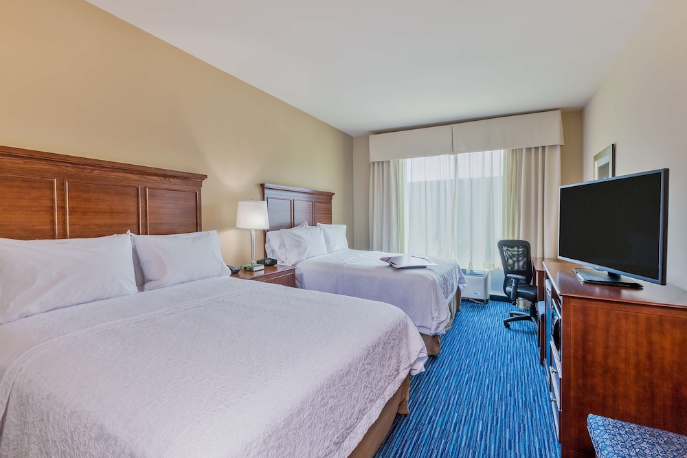 Room, 2 Queen Beds photo 1