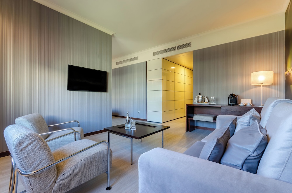 Junior Suite - Photo 1