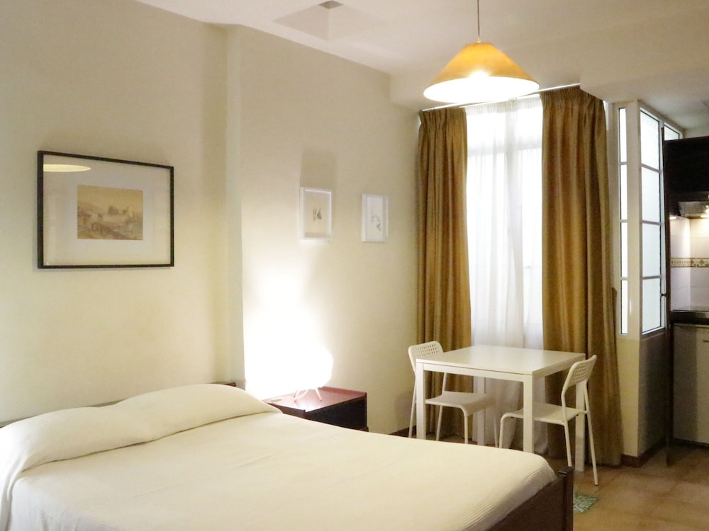 Apartment, Private Bathroom (Low budget) photo 2