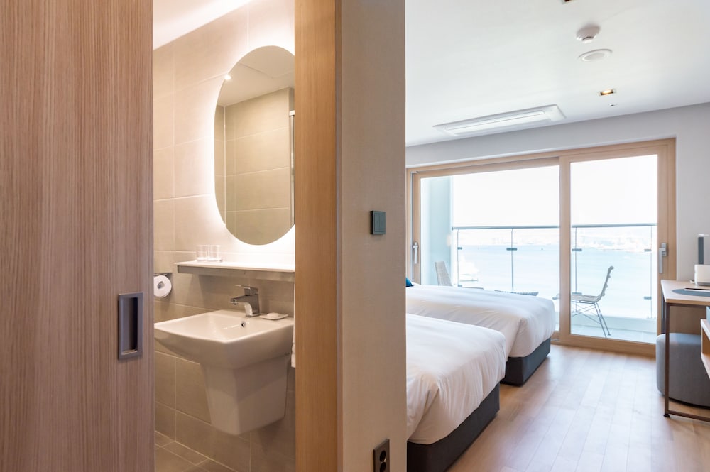 Superior Terrace Twin Ocean View - Photo 6