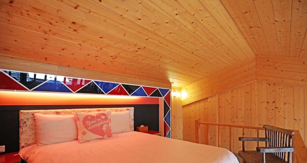Loft suite for 2~5 people photo 2