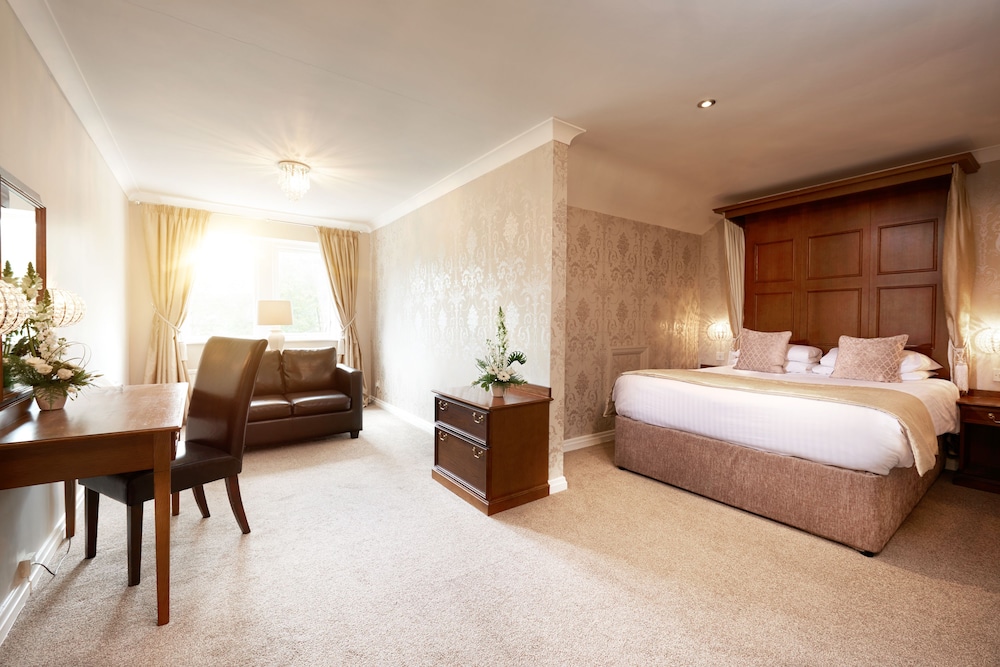 Executive Room, 1 Double Bed, Non Smoking - Photo 2
