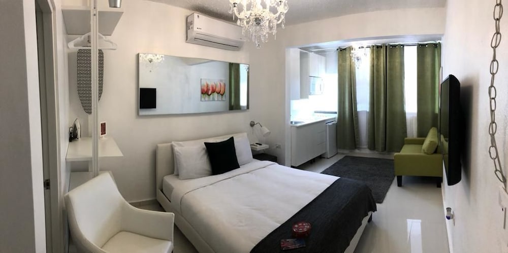 Comfort Suite, 1 Queen Bed