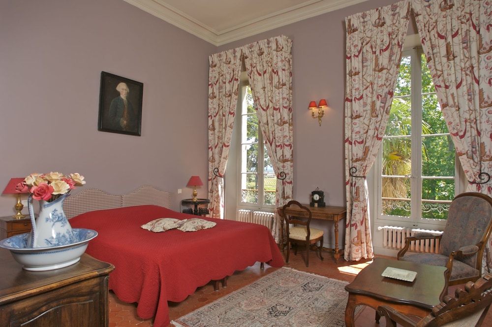 Deluxe Double Or Twin Room, Bathtub, Park View photo 1