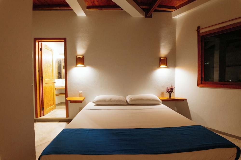 Comfort Double Room, 1 King Bed, Sea View photo 1
