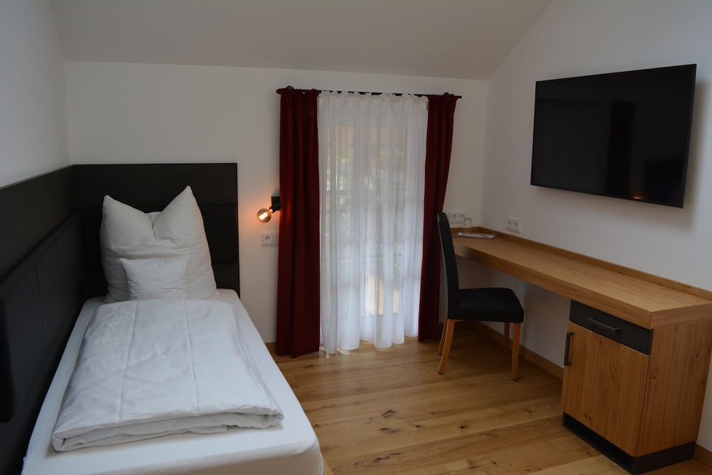Comfort Single Room, 1 Bedroom, Ensuite photo 1
