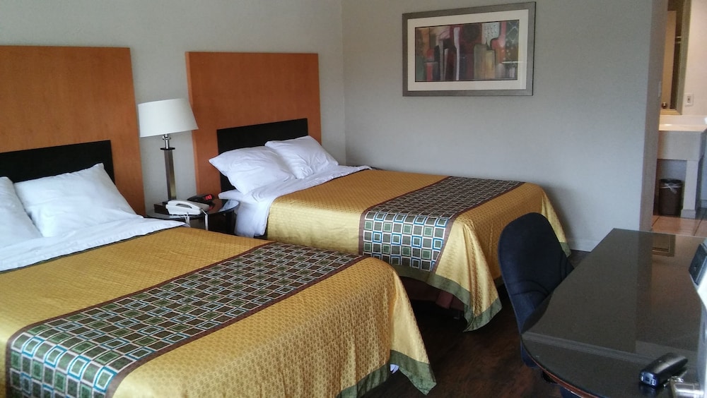 Standard Double Room, 2 Double Beds, Non Smoking