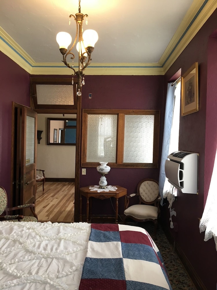 Exclusive Suite photo 2