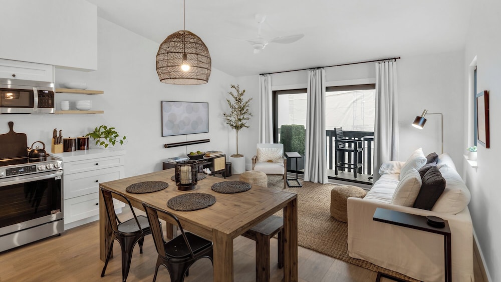 Condo, Multiple Beds, Balcony (Beachside Condo 24)