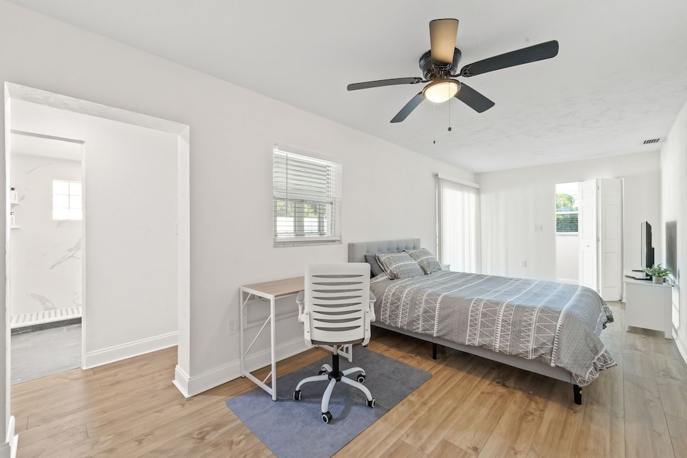 House, 4 Bedrooms photo 1