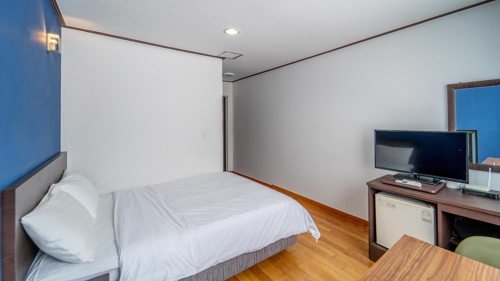 Basic Room, 1 Bedroom (Full Moon 304) - Photo 7