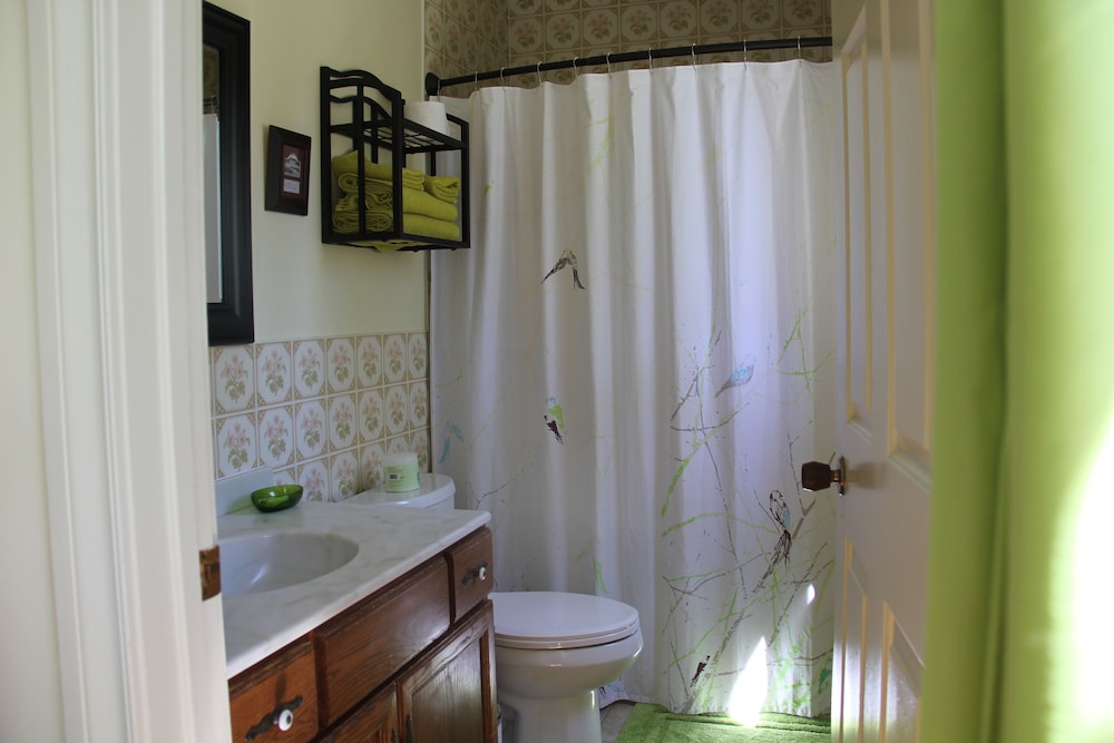 Double or Twin Room, Private Bathroom photo 2