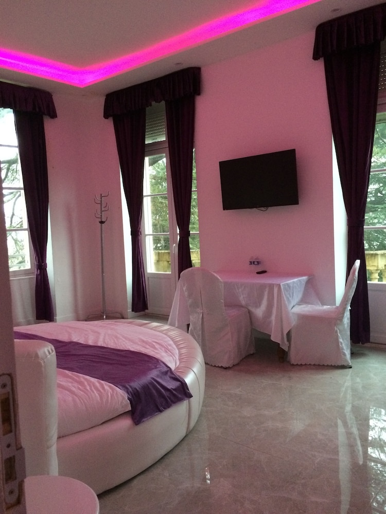Romantic Double Room