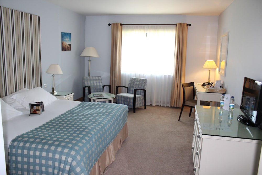 Superior Double or Twin Room photo 2