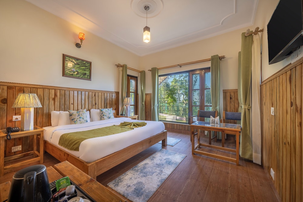 Deluxe Room, Mountain View photo 1
