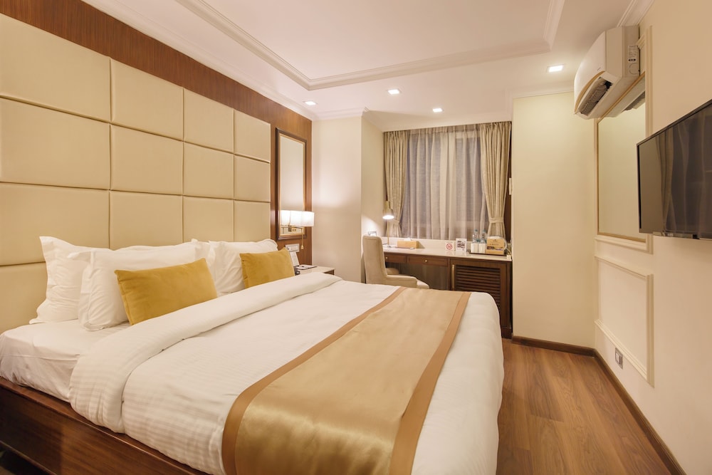 Standard Single Room - Photo 12