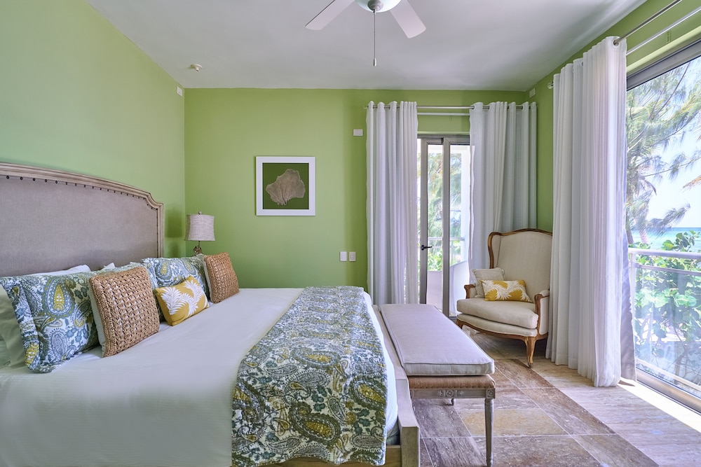 Signature Condo, 2 Bedrooms