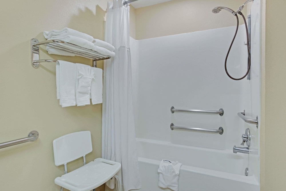 Microtel Inn by Wyndham Charlotte/University Place, Foto 3