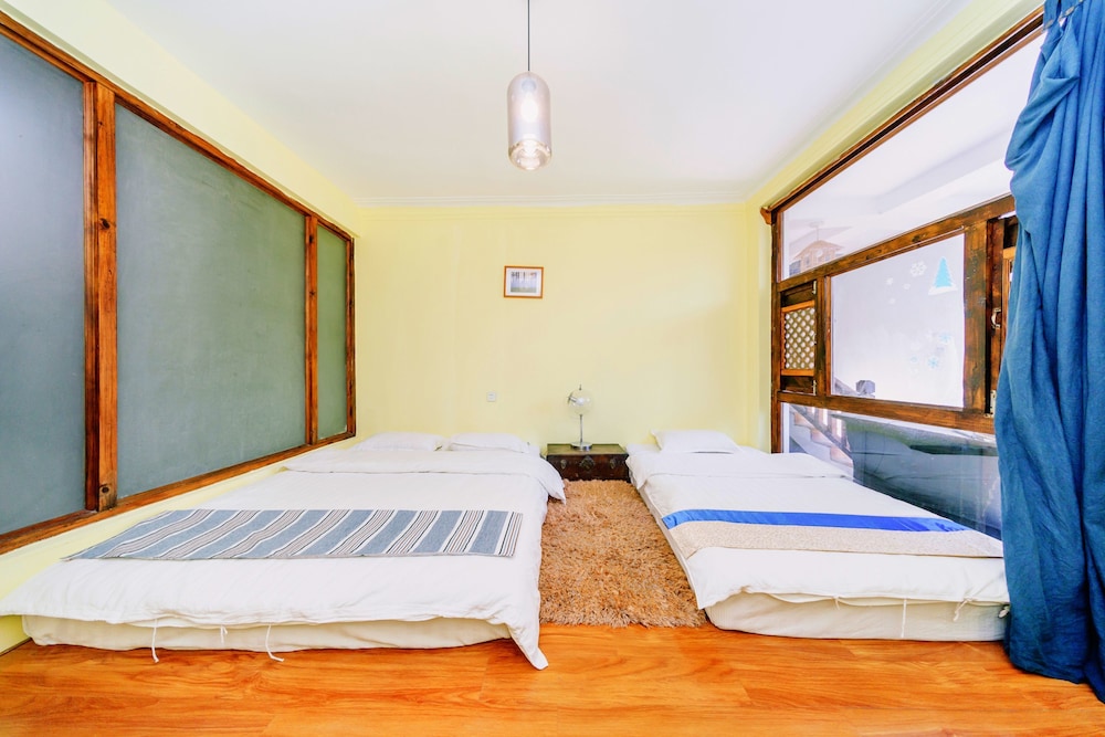 Family Triple Room, Multiple Beds, Ensuite photo 1