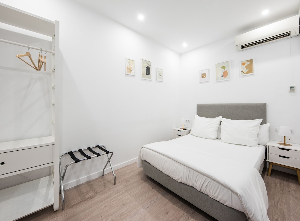 Habitación Doble Básica con Baño Privado