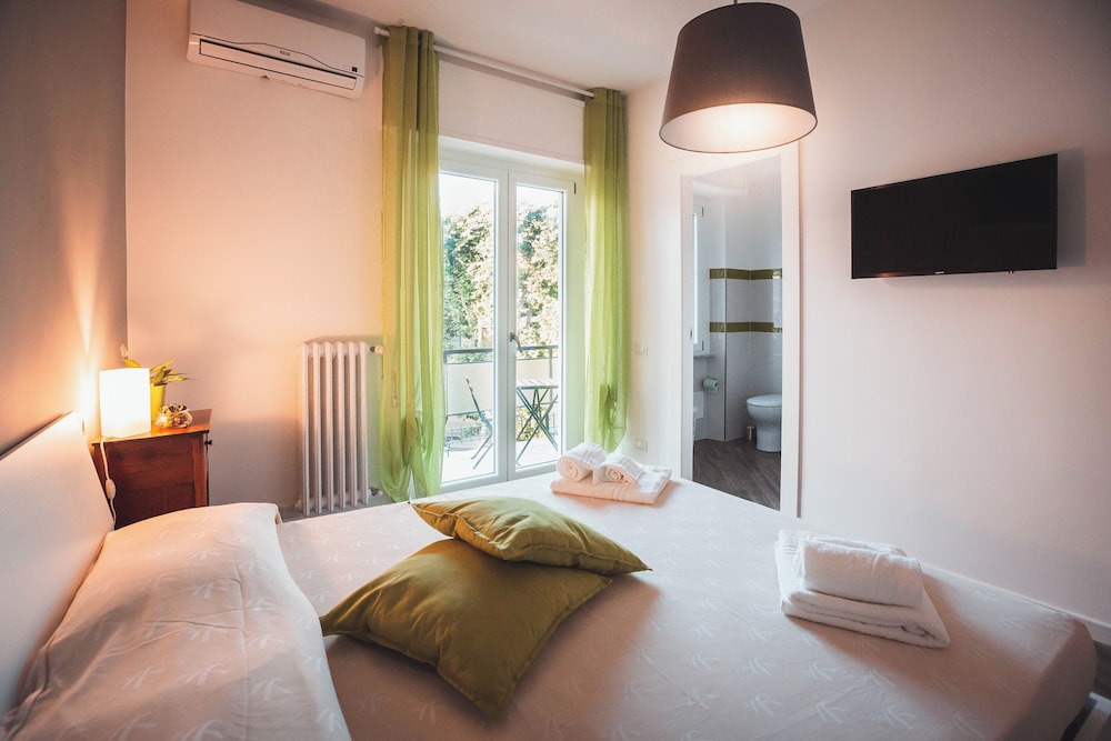 Deluxe Double Room, Non Smoking, Balcony