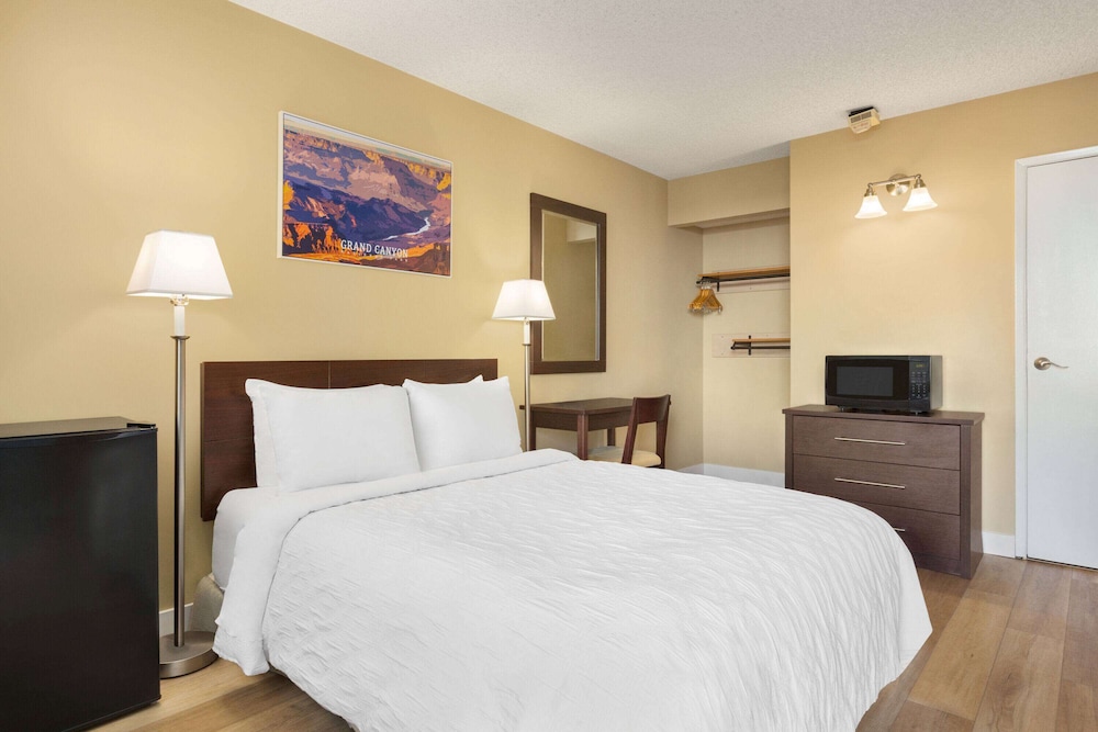 Room, 1 Queen Bed, Accessible, Non Smoking