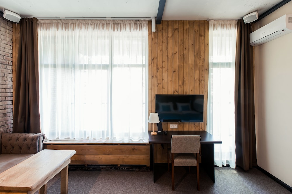Studio Suite, Balcony, Park View photo 2