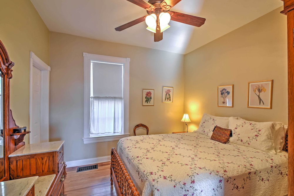 House (2 Bedrooms) photo 1