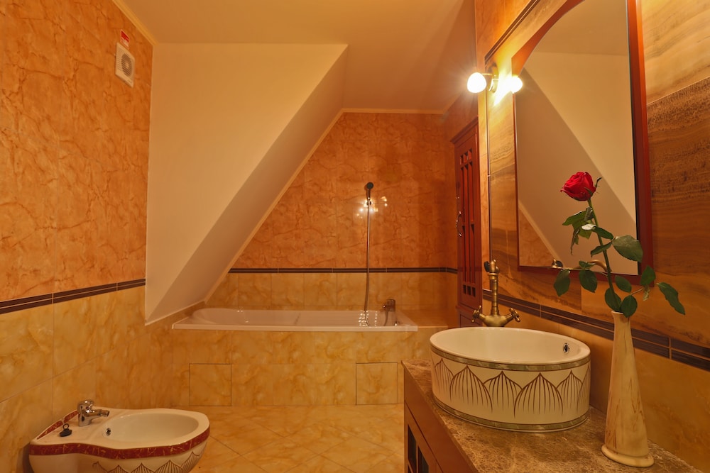 Deluxe Single Room, Garden View