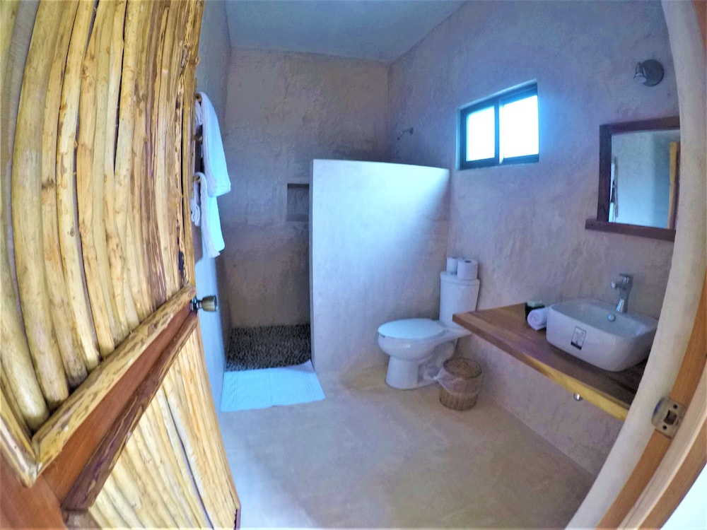Luxury Villa - Photo 9