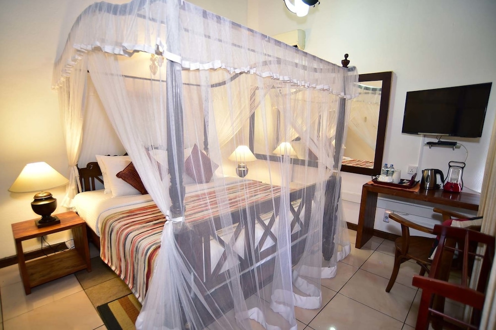 Luxury Double Room, 1 King Bed, Private Bathroom