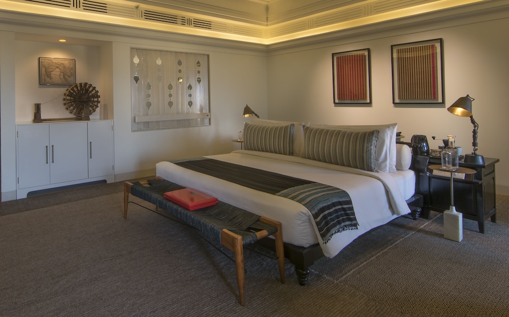 India Room photo 3