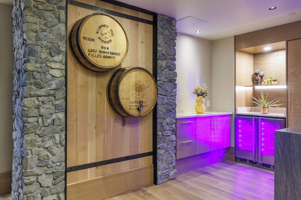 Black Diamond Floor, Club Room, 1 King Bed, Non Smoking, Business Lounge Access - Photo 11