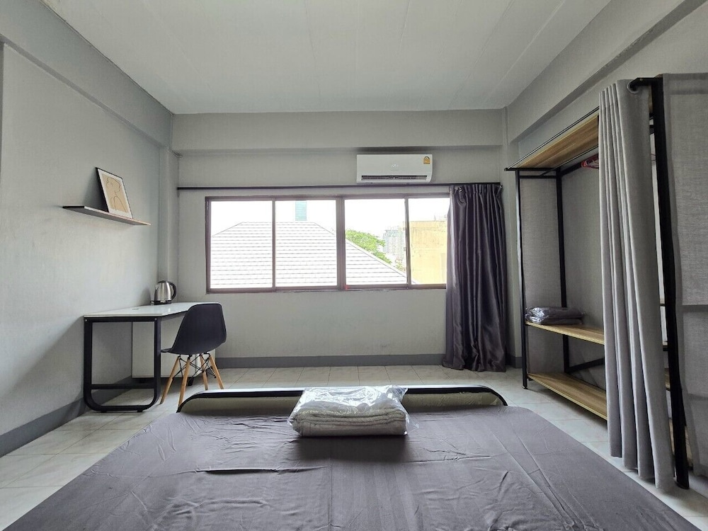Superior Double Room, City View